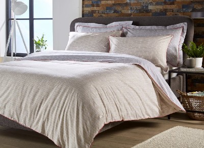 Wallis and Young Milo Main